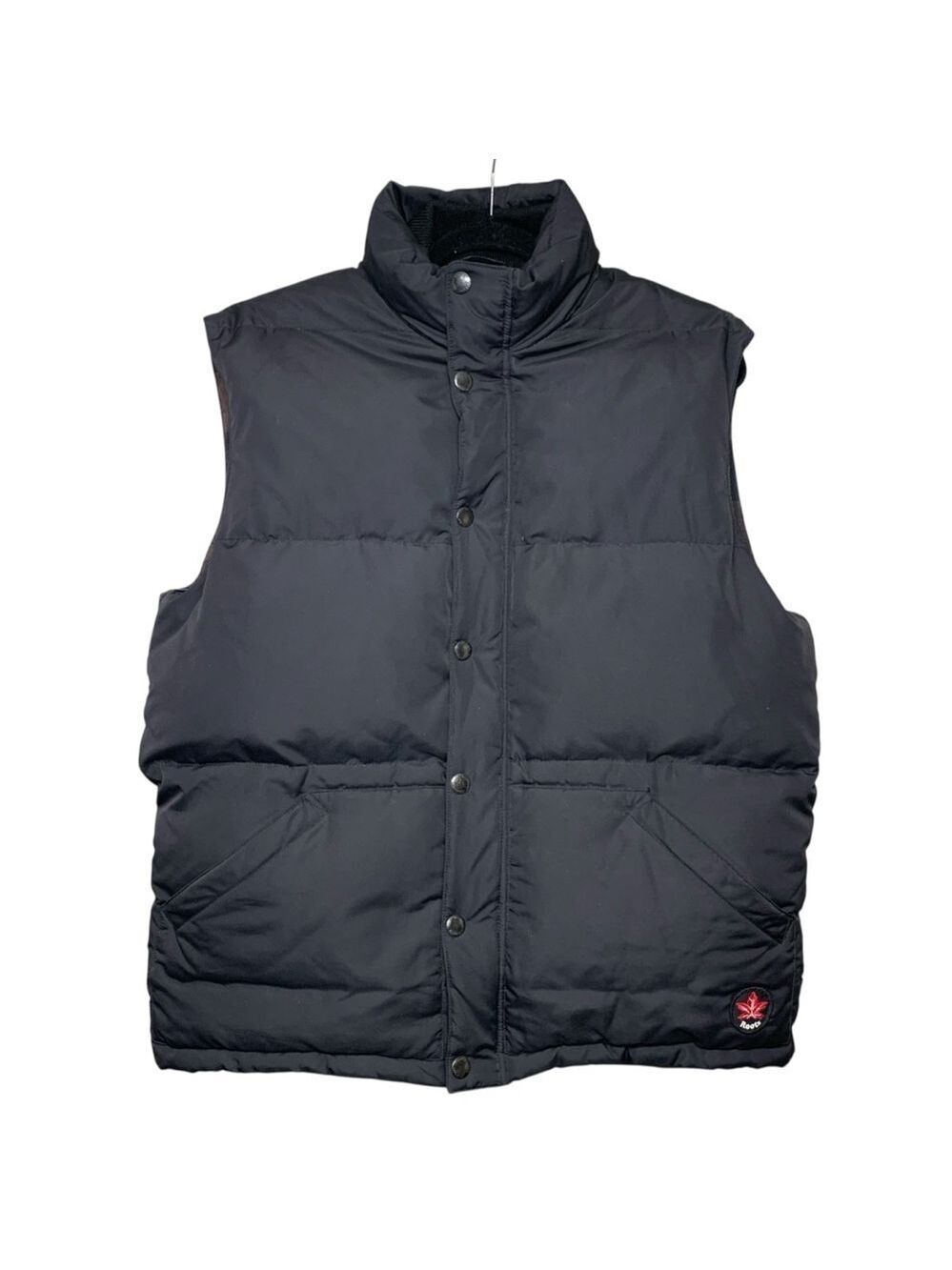 Roots Black Puffer Vest Down Fill Sz M Flannel Lining Zip Up Minimalist Gorpcore